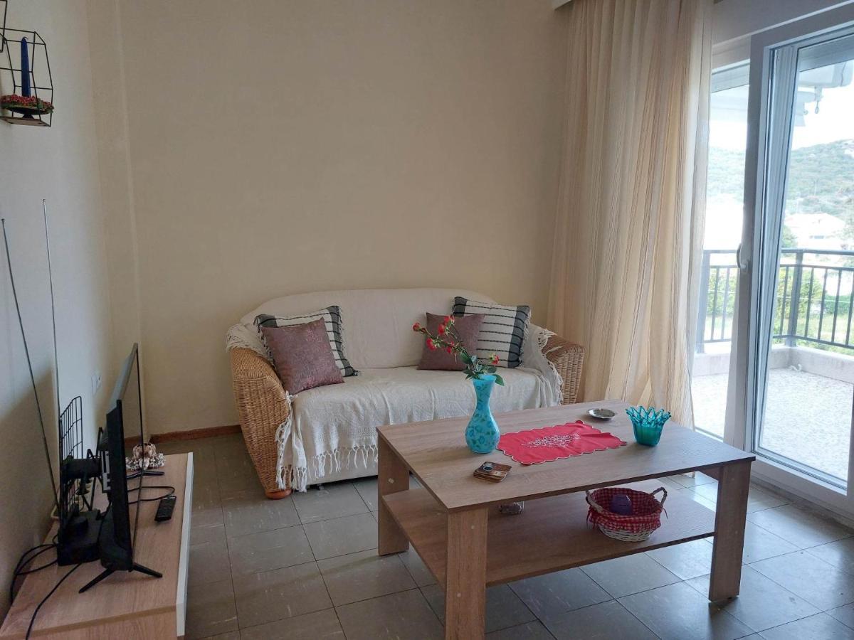 Luminosa Seaview Apartment Nea Iraklitsa Exterior foto
